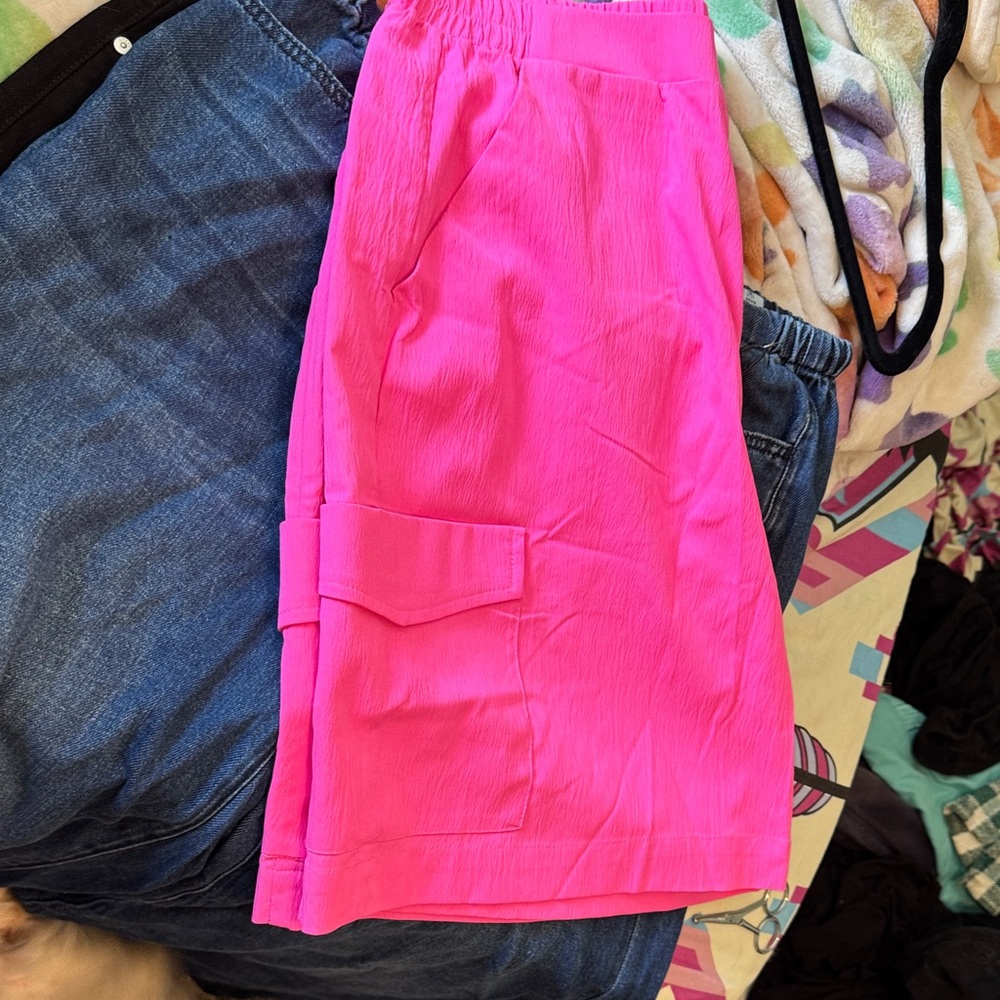JODIFL Bright Pink cargo shorts